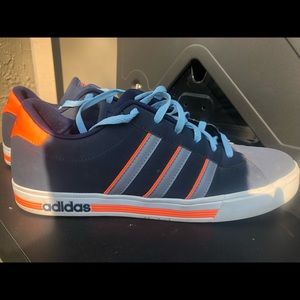 Men’s Adidas size 13